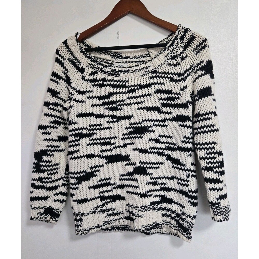 American Eagle Sweater Womens S Y2K Zebra Scoop Neck Knit Unique Warm Artsy